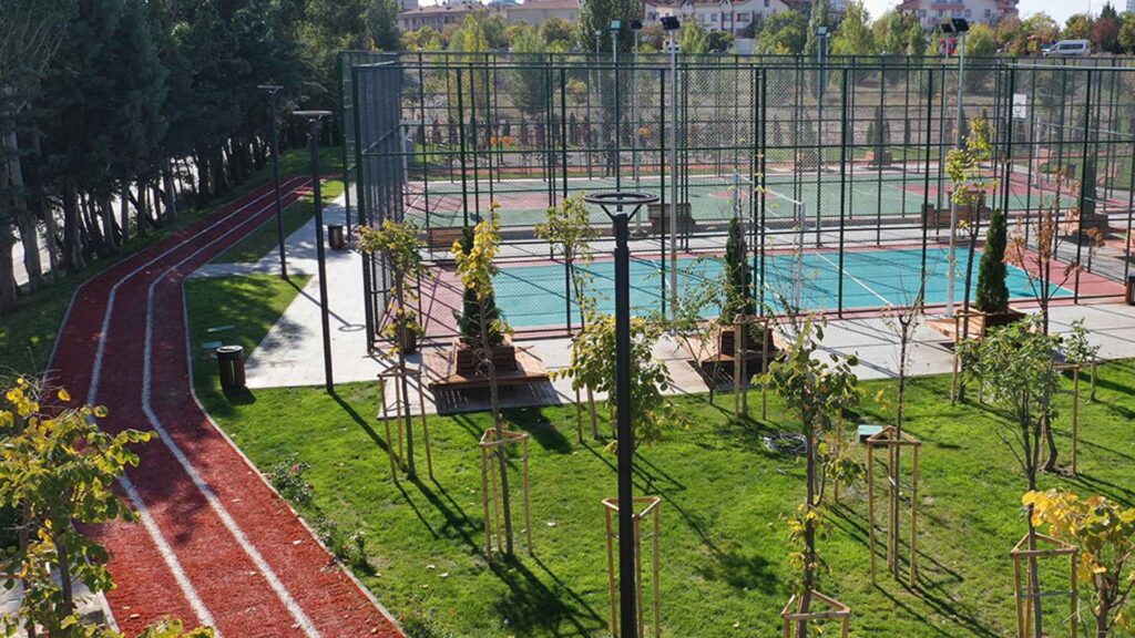 YENİMAHALLE SERHAT AMATEM HASTANESİ KARŞISI PARKI
