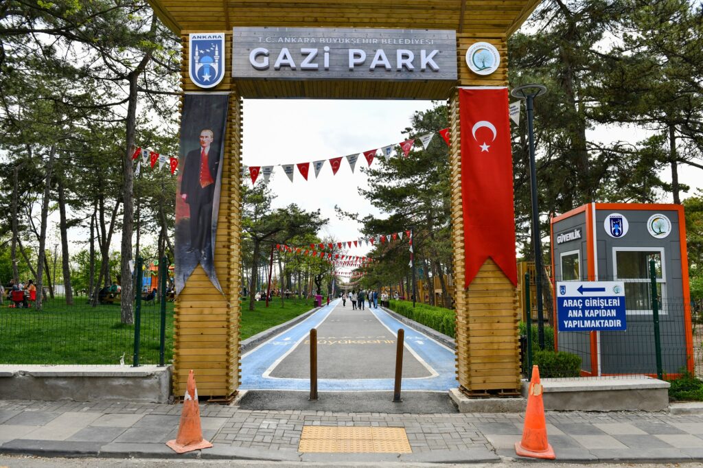 GAZİ PARK