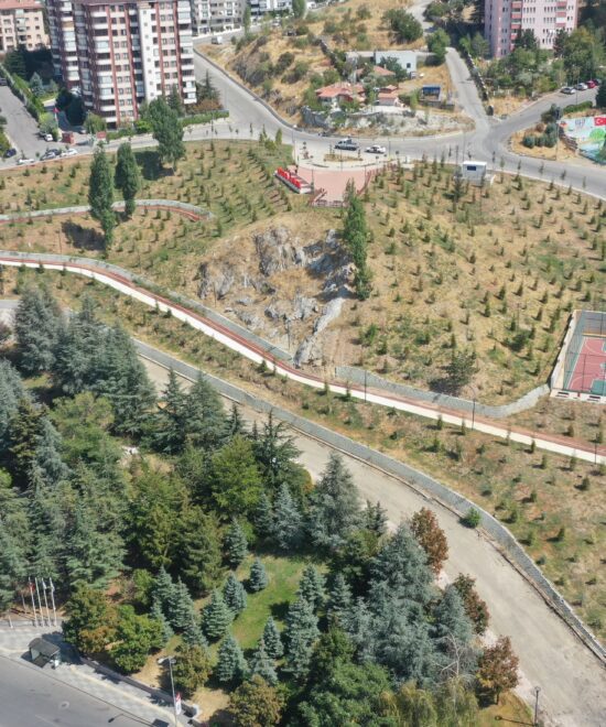 ÇANKAYA KEKLİK PINARI 877. SOKAK İle 904. SOKAK ARASI (Atatürk Parkı-2)