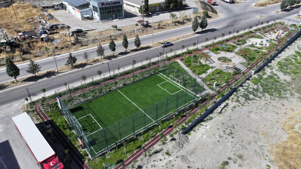 BEYPAZARI AYVAŞI AÇIK SPOR SAHASI VE PARKLARI