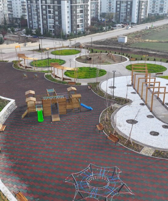 ETİMESGUT ELVAN MAH. 48142 ve 48043 ADALAR ARASI PARK ALANI