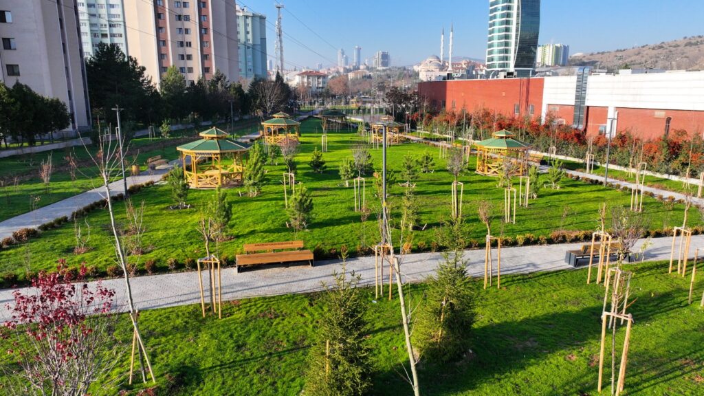 ÇANKAYA PROF. DR. AHMET TANER KIŞLALI MAH. PARK ALANI