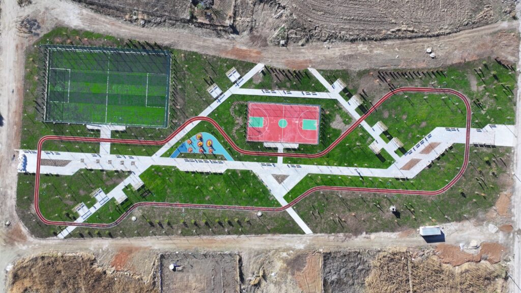 GÖLBAŞI KARŞIYAKA AÇIK SPOR SAHASI VE PARK