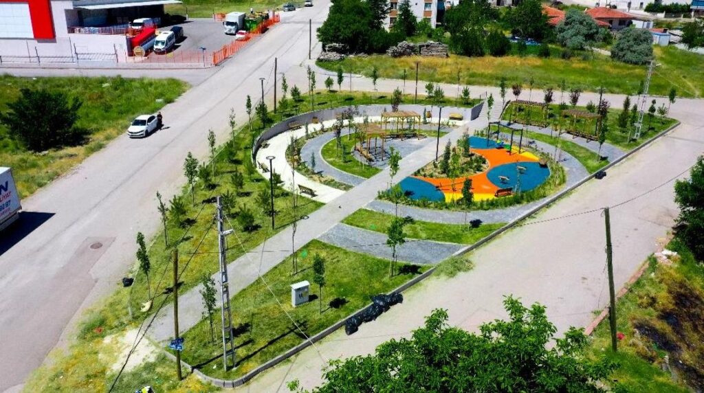 YENİMAHALLE YAKACIK MAHALLESİ PARKI