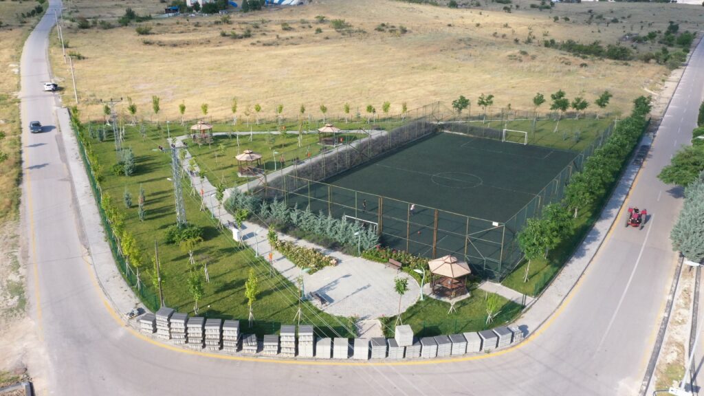BEYPAZARI AYVAŞIK 75. YIL BULVARI PARK ALANI